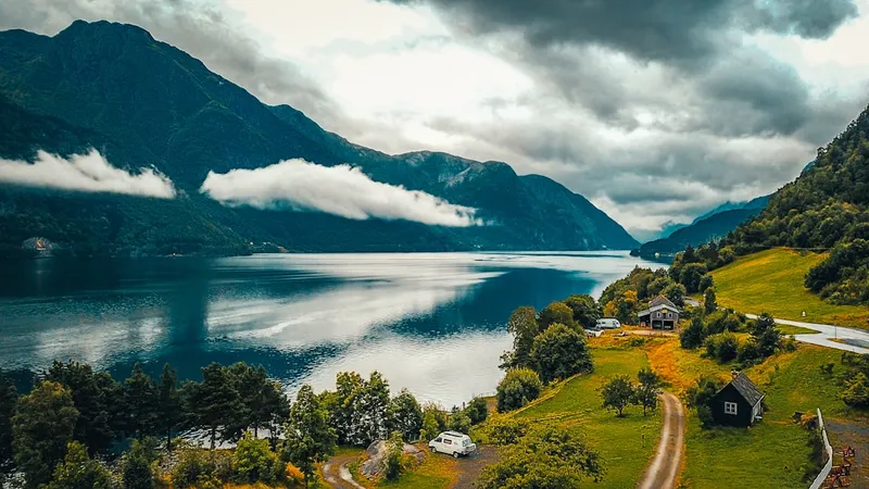 De mooiste routes voor een roadtrip door Scandinavië: verborgen pareltjes